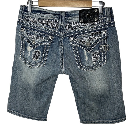 Miss Me Jeans Shorts Women's Size 30 Cowgirl Rhinestone Rodeo Ranch Bermuda - Picture 1 of 11